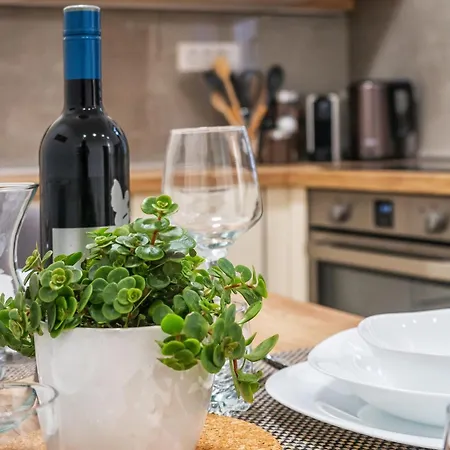 Elegant 2 Bedroom Retreat Center